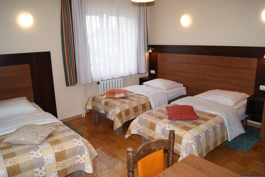 Domowe Spanie Lomza Bagian luar foto